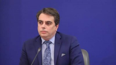 Вице-премьер Василев: Не обсуждается снижение на 10% НДС для энергоносителей