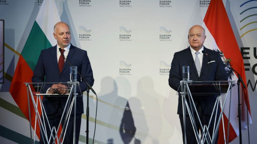 Премьер-министр: Конфликт между Израилем и Ираном угрожает безопасности всего региона