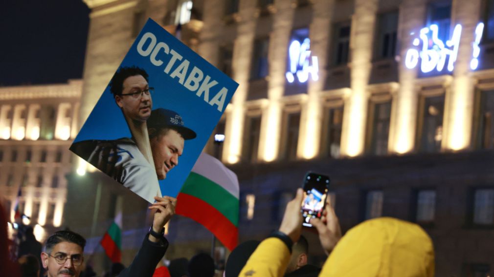 Болгары продемонстрировали свою нетерпимость к модели управления государством