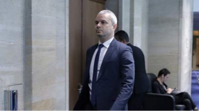 Партия "Возрождение" сигнализировала в парламенте о санкциях ЕС против болгарина в Молдове