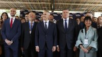 Инициативный комитет выдвинул Гюрова и Кандева на выборах президента