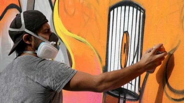 Культура граффити ‒ от крайнего раздражения до толерантного восприятия