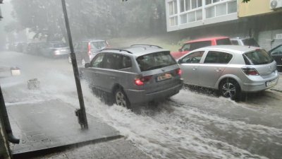 Варну затопил ливень