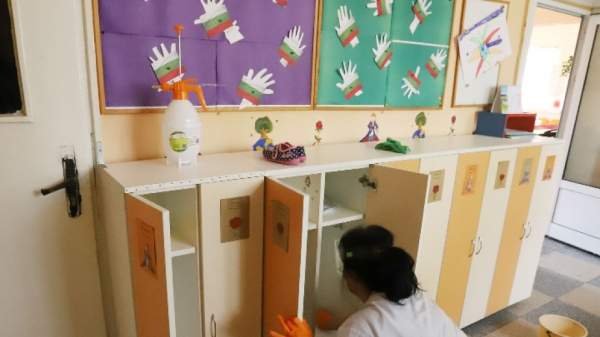Министерство здравоохранения против дополнительного приема детей в детских садах и яслях