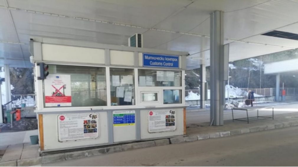 Увеличен трафик иностранцев на КПП &laquo;Гюешево&raquo; в направлении Северной Македонии и в Греции
