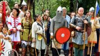 Средневековые воины завоевывают Пловдив на историческом фестивале