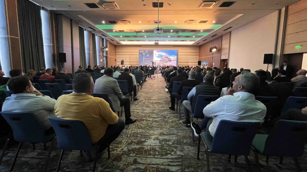 Фермеры со всей страны обсуждают проблемы и политику в сельском хозяйстве