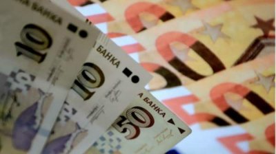 В течение года после введения евро цены будут указаны как в левах, так и евро