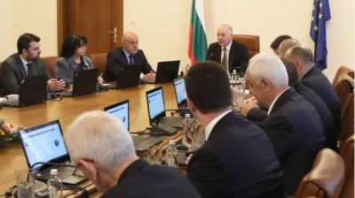Премьер Р. Желязков отчитался о первых 100 днях работы своего кабинета