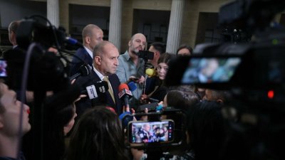 Румен Радев верит, что дефицит в бюджете будет сокращен